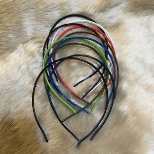 Plastic thin‎ headbands set of 10. Different colors.
